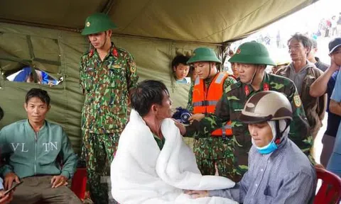 Quân đội đã giải cứu toàn bộ nạn nhân mắc kẹt trên tàu Vietship 01